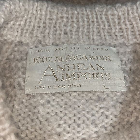 Andean Imports Peru Vintage 100% Alpaca Wool Hand Knit Cable Knit Bobble Sweater - Picture 7 of 8